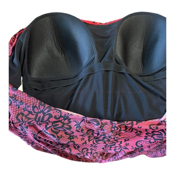 Blair chic one-piece swimsuit romper. Size 22 PP 23 Length 30 - Picture 5 of 5